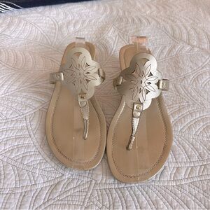 White Mountain Gold Thong wedge Sandals with flower cut out design 1.75” heel